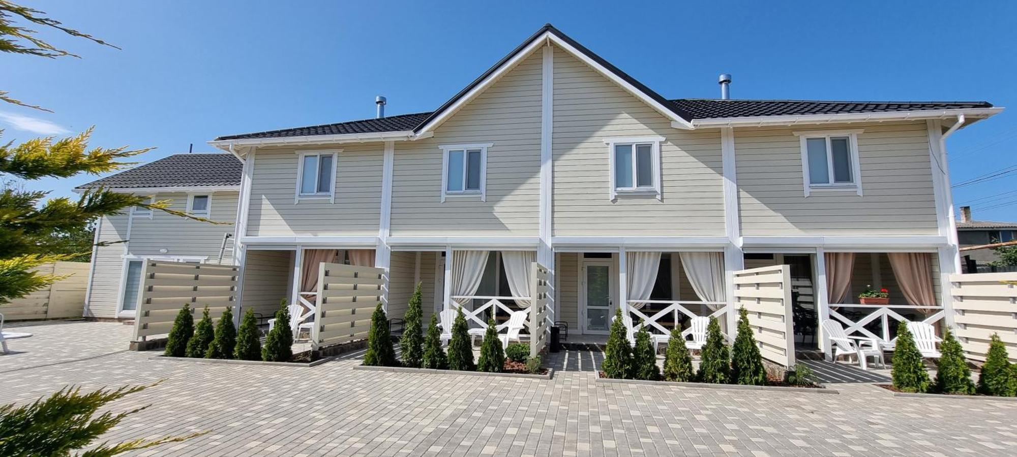 Sunville Chornomorsk Exterior photo